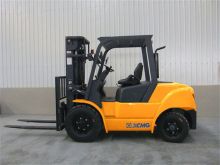 XCMG Official 5 ton 4x4 Forklift Truck FD45T China Forklifts Trucks For Sale